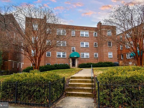 1627 MASSACHUSETTS AVENUE SE, Unit 302, WASHINGTON, DC 20003