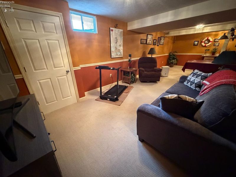 720 Tracht Meadows Drive, Huron, OH 44839 Photo 18