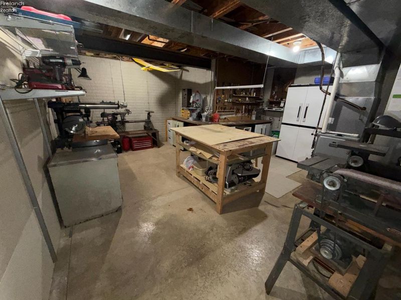 720 Tracht Meadows Drive, Huron, OH 44839 Photo 21