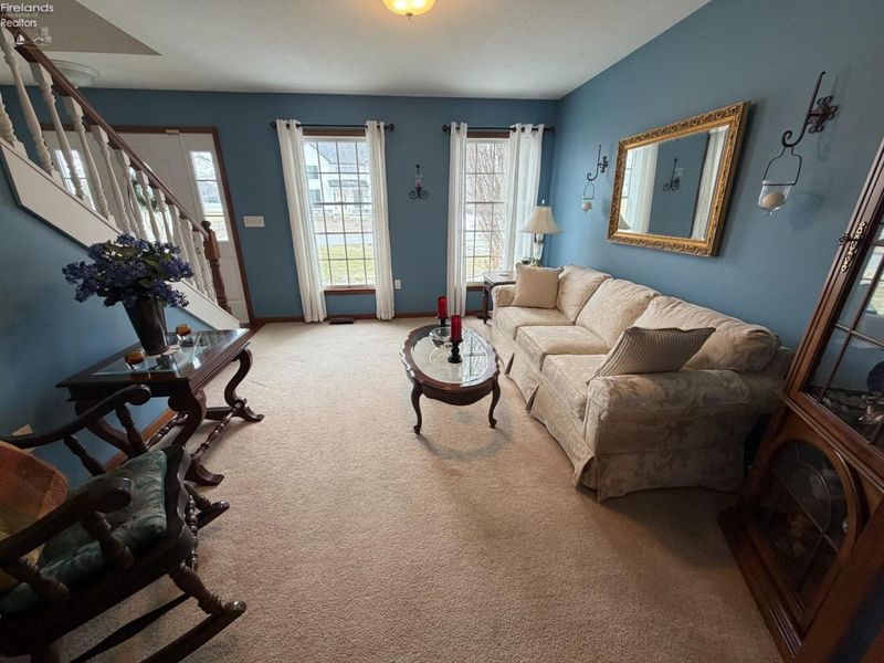 720 Tracht Meadows Drive, Huron, OH 44839 Photo 5