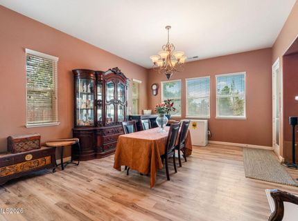7337 Phoenix Drive, Sparks, NV 89436 Photo