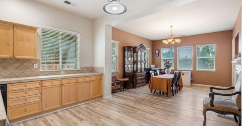 7337 Phoenix Drive, Sparks, NV 89436 Photo