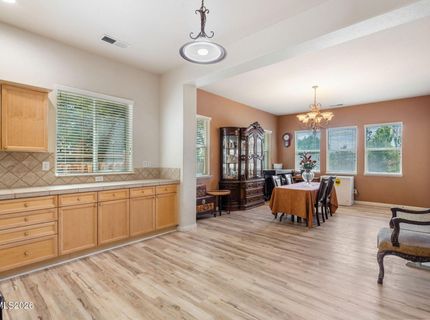 7337 Phoenix Drive, Sparks, NV 89436 Photo