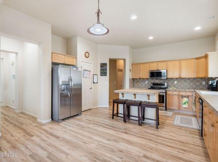 7337 Phoenix Drive, Sparks, NV 89436 Photo