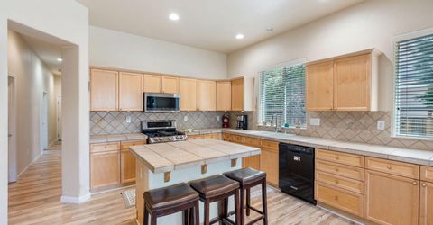 7337 Phoenix Drive, Sparks, NV 89436 Photo