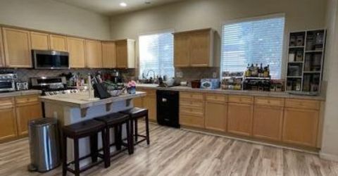 7337 Phoenix Drive, Sparks, NV 89436 Photo