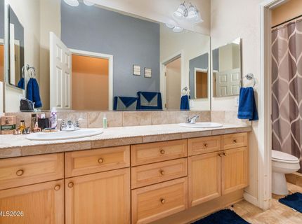 7337 Phoenix Drive, Sparks, NV 89436 Photo