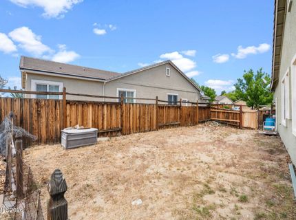 7337 Phoenix Drive, Sparks, NV 89436 Photo