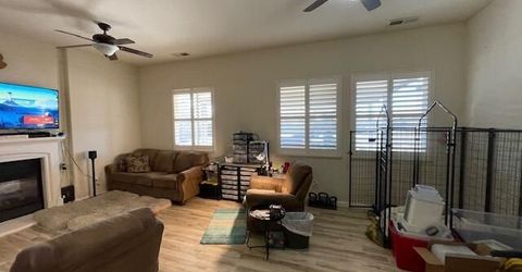 7337 Phoenix Drive, Sparks, NV 89436 Photo