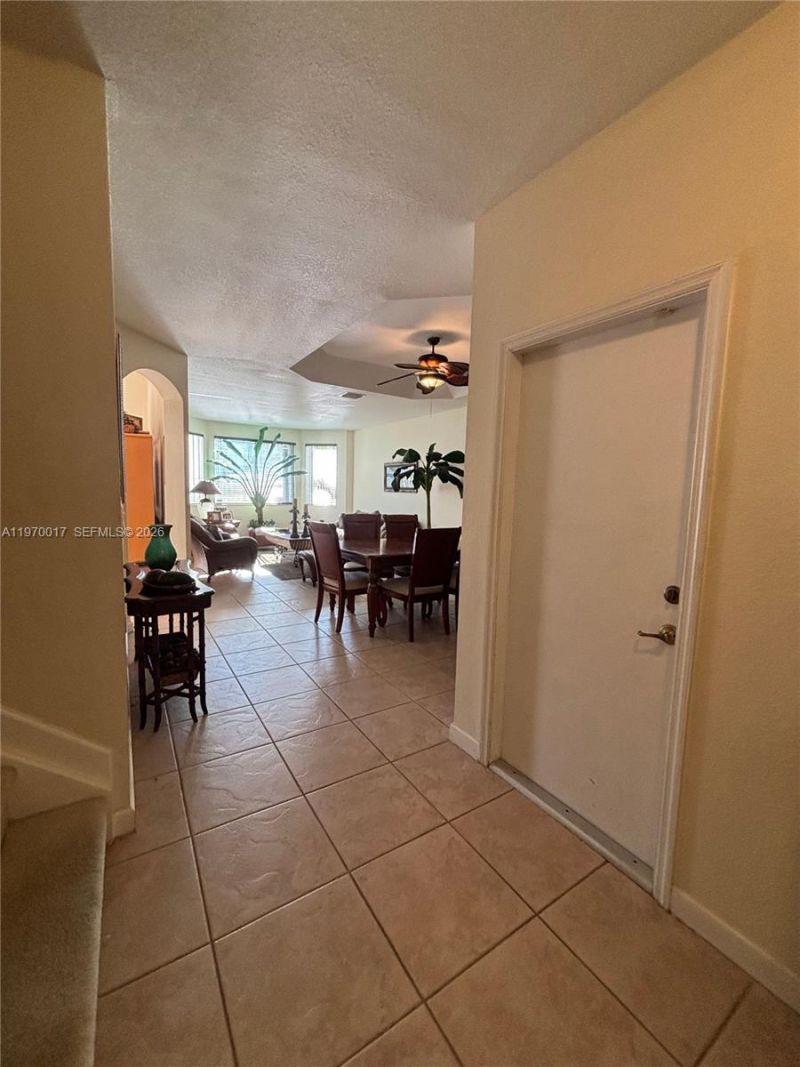 7035 NW 116th Ct, Doral, FL 33178 Photo