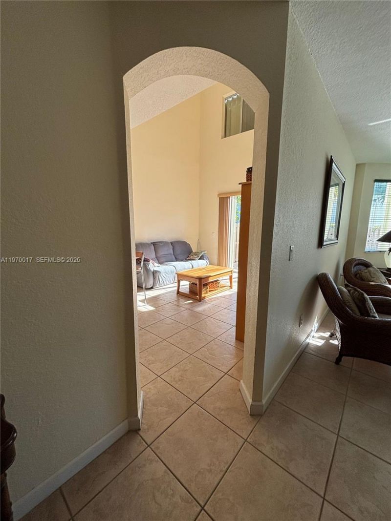 7035 NW 116th Ct, Doral, FL 33178 Photo