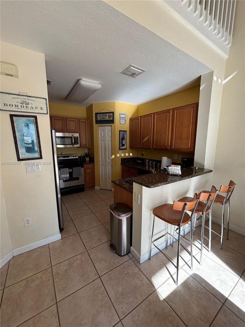 7035 NW 116th Ct, Doral, FL 33178 Photo