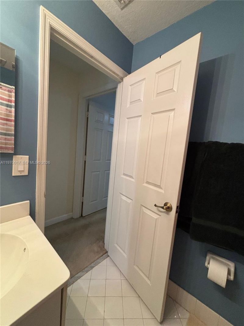 7035 NW 116th Ct, Doral, FL 33178 Photo