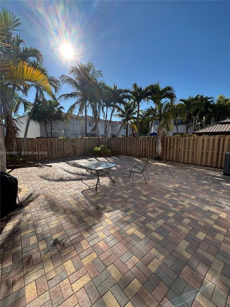 7035 NW 116th Ct, Doral, FL 33178 Photo