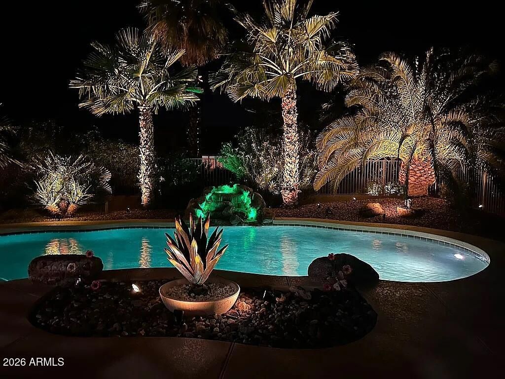 21718 N Black Bear Lodge Drive, Surprise, AZ 85387 Main Photo