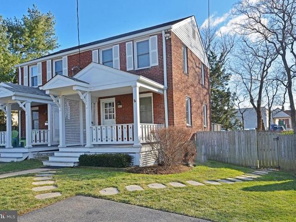 2609 FARMINGTON DRIVE, ALEXANDRIA, VA 22303