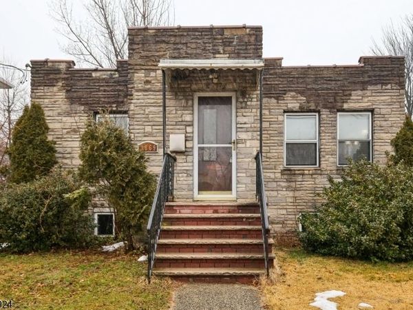 1869 Lennington St, Rahway, NJ 07065