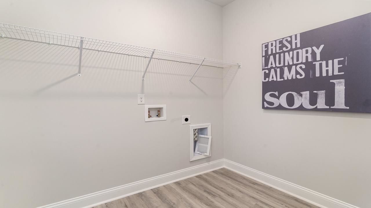 715 Hadara Dr Photo 24