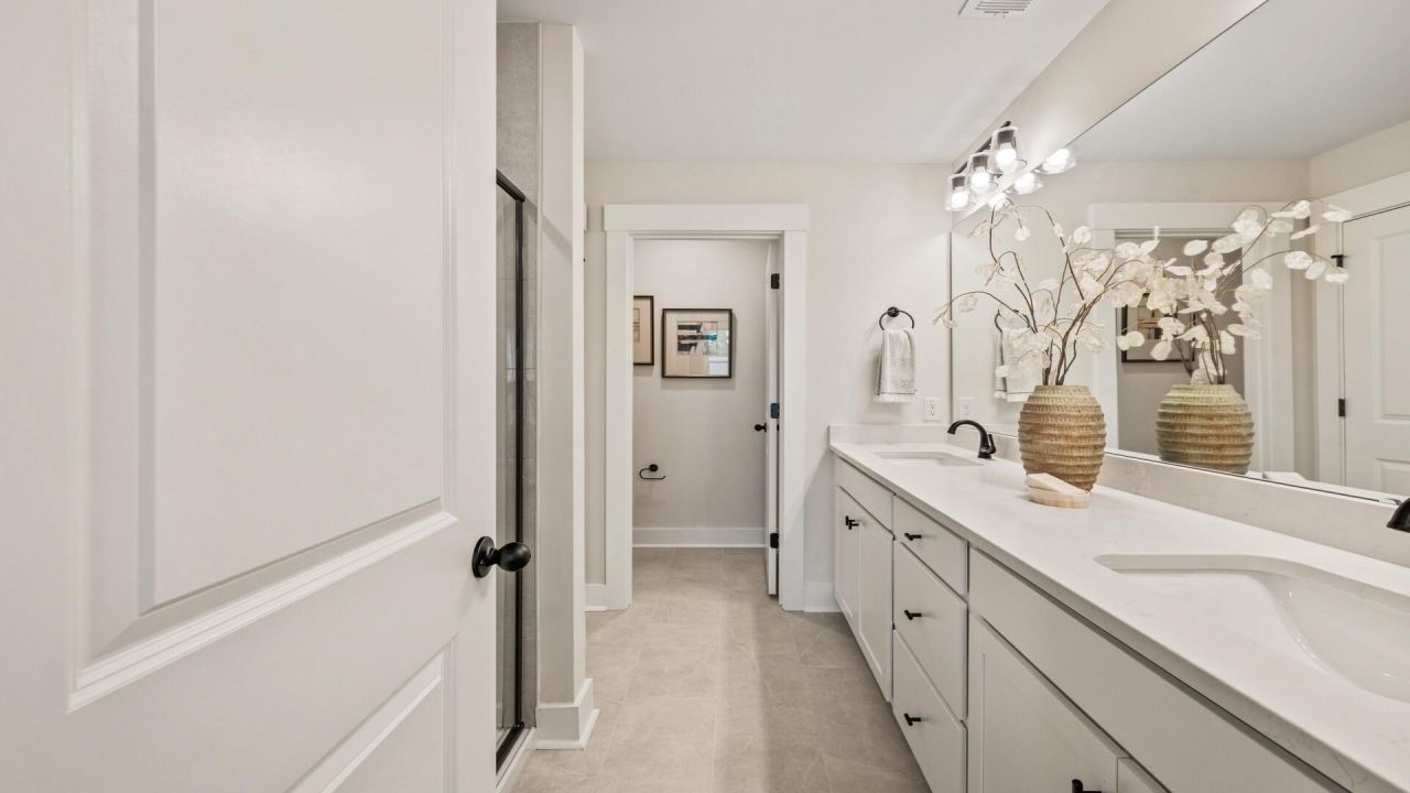 4633 Forest Hills Drive Photo 20