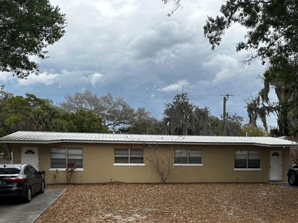 817 SE 9th Street, Okeechobee, FL 34974