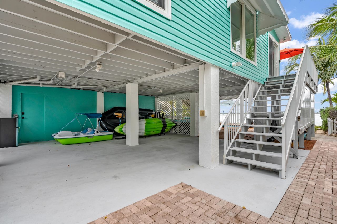 831 W Indies Drive, Ramrod, FL 33042 Photo