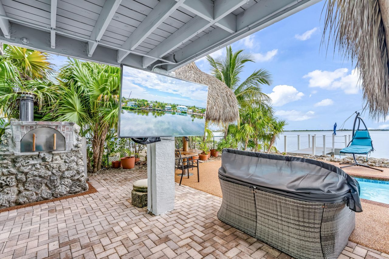 831 W Indies Drive, Ramrod, FL 33042 Photo