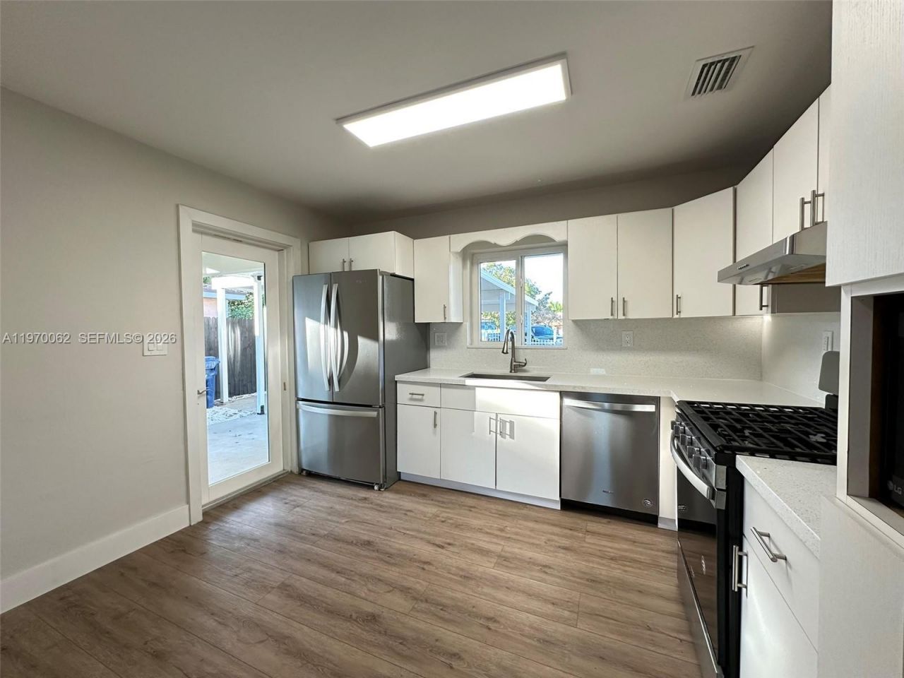 1910 NW 191 St , Miami Gardens, FL 33056 Photo