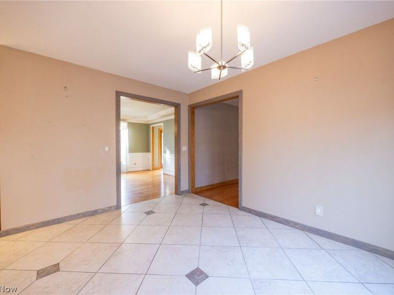 6766 Wilson Mills Road, Mayfield Village, OH 44040 Photo 20