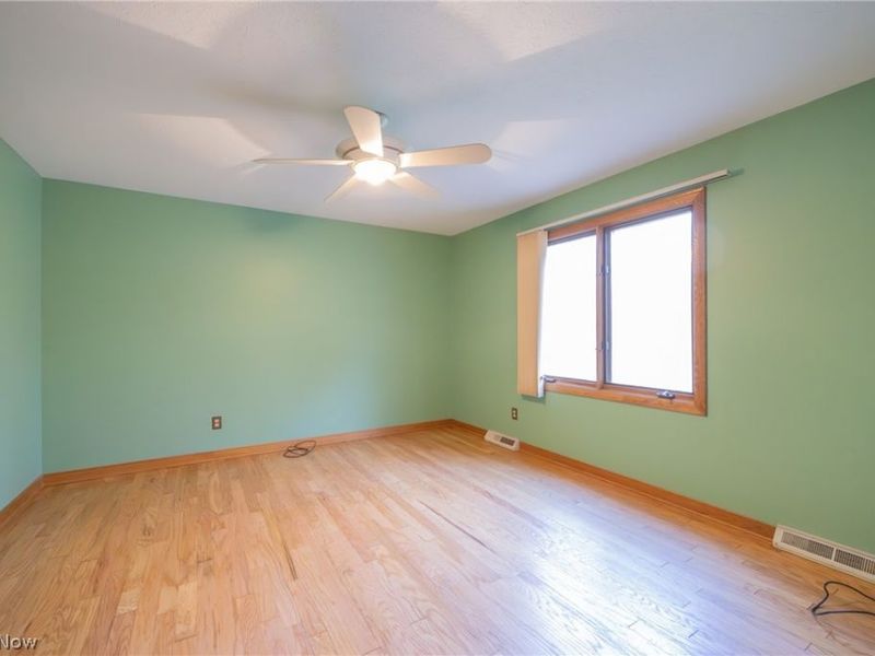 6766 Wilson Mills Road, Mayfield Village, OH 44040 Photo 24