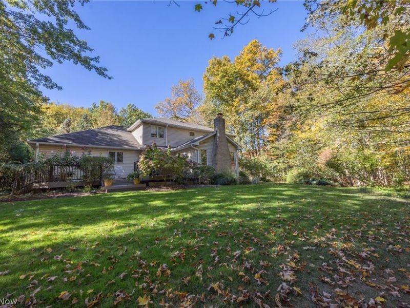 6766 Wilson Mills Road, Mayfield Village, OH 44040 Photo 5