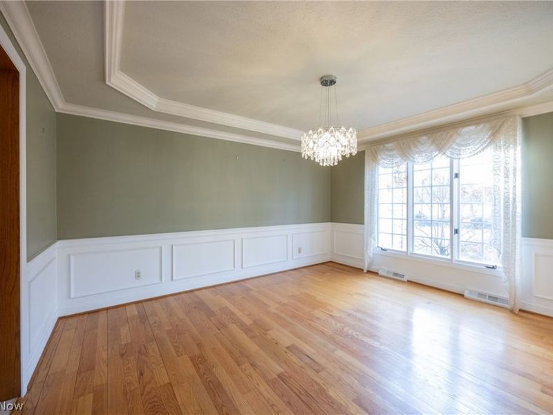 6766 Wilson Mills Road, Mayfield Village, OH 44040 Photo 9