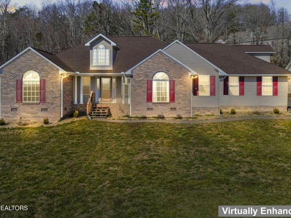 265 Bona Vista Lane, Lenoir City, TN 37771