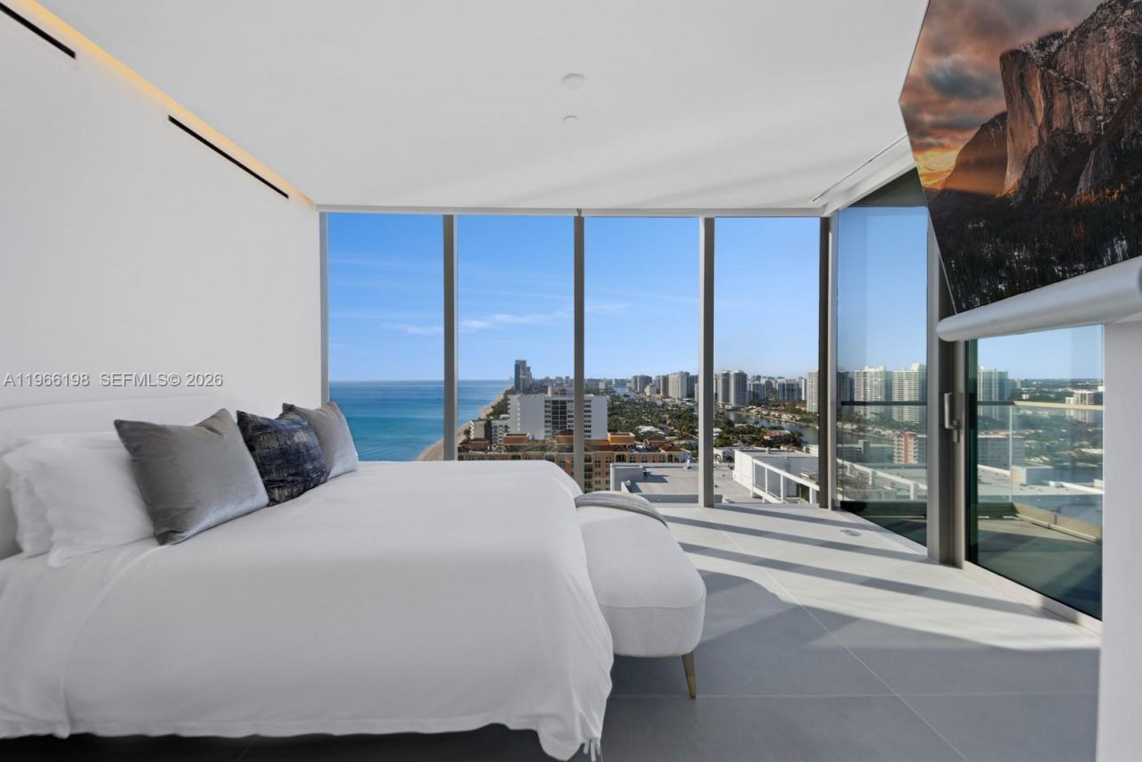 2000 S Ocean Dr, Unit 25B, Hallandale Beach, FL 33009 Photo