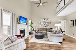 147 Dasharon Lane photo 4