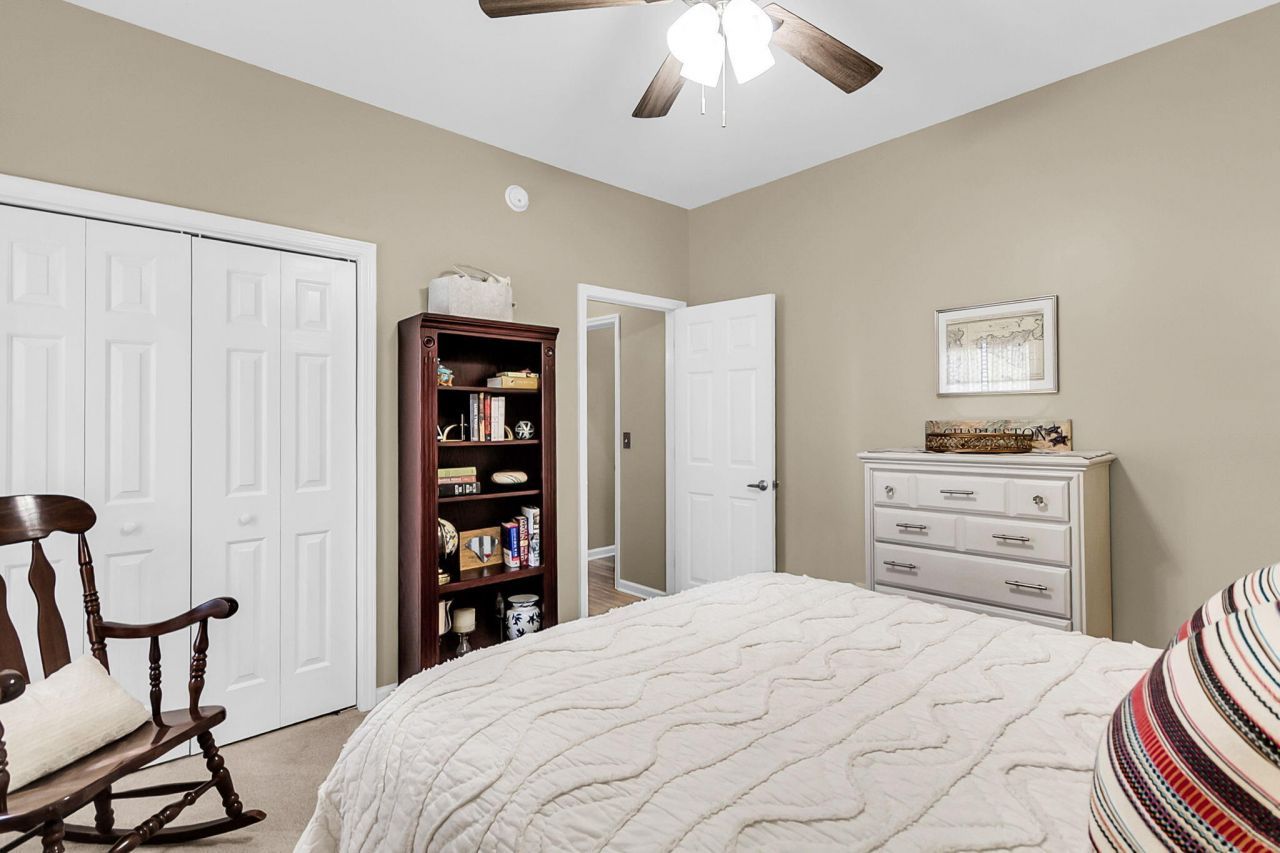 147 Dasharon Lane Photo 32