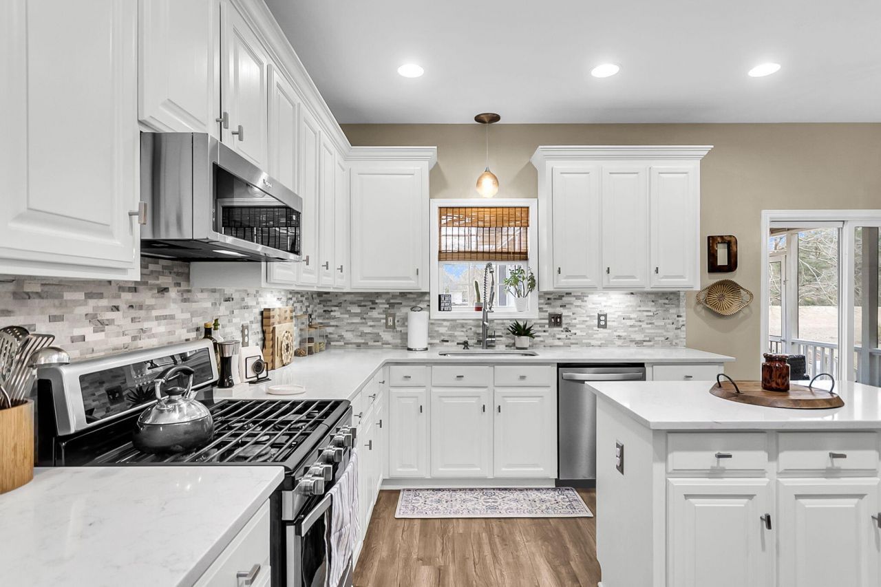 147 Dasharon Lane Photo 9