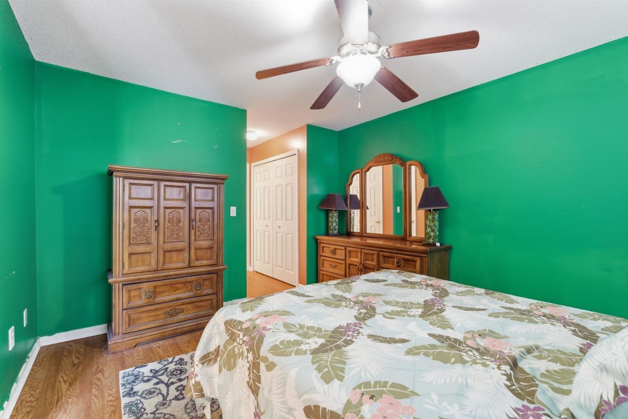 772 Wilshire Ln.  Photo 18