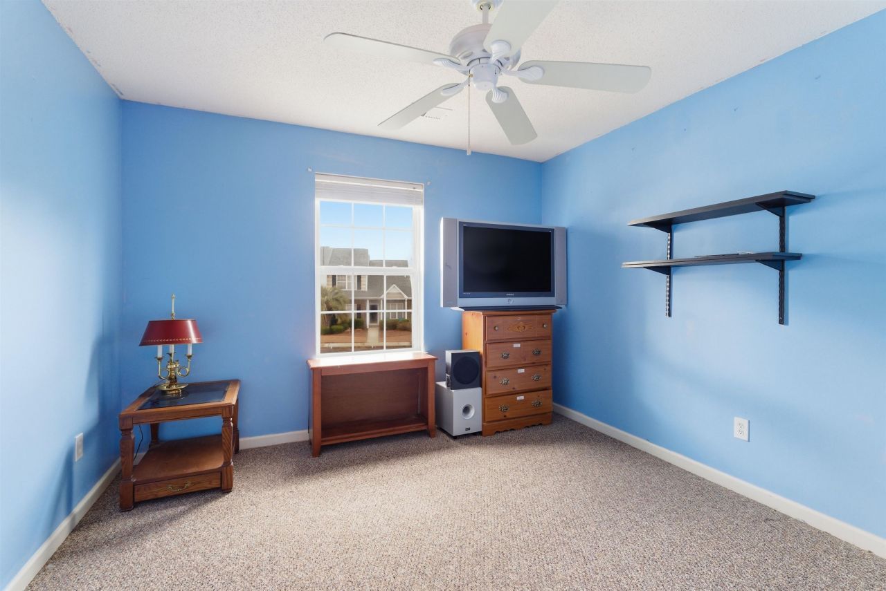 772 Wilshire Ln.  Photo 27