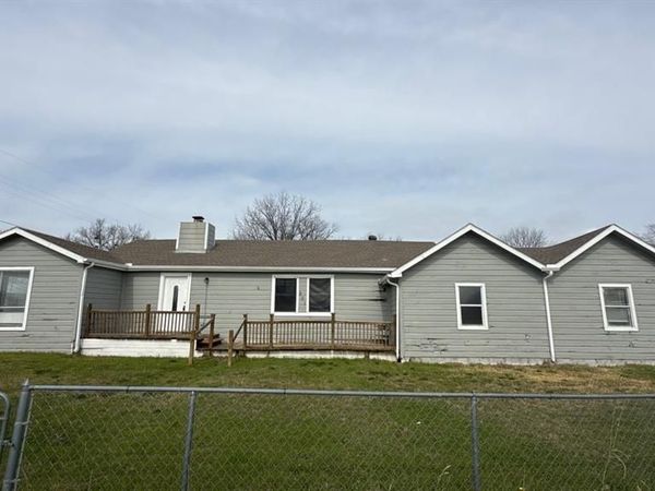 201 E Hubbard Street , Josephine, TX 75173