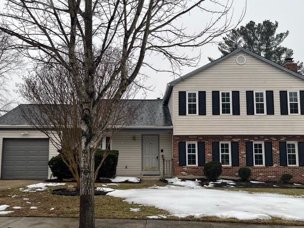 9005 ROLLINGWOOD, FORT WASHINGTON, MD 20744