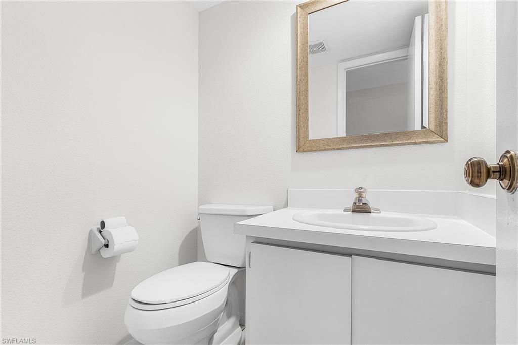 5590 Woodrose Ct, Unit 4, Fort Myers, FL 33907 Photo