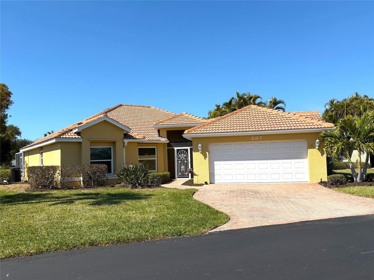 237 Islamorada Boulevard, Punta Gorda, FL 33955 Photo