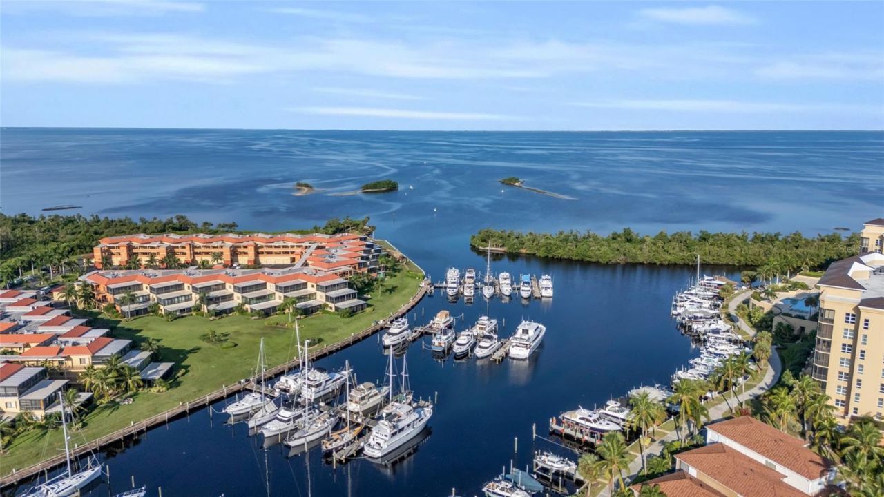 237 Islamorada Boulevard, Punta Gorda, FL 33955 Photo
