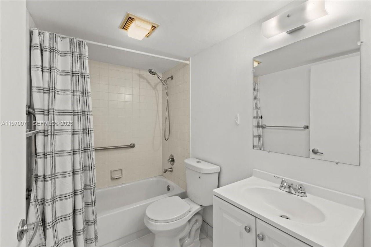 12701 SW 13th St, Unit 113F, Pembroke Pines, FL 33027 Photo