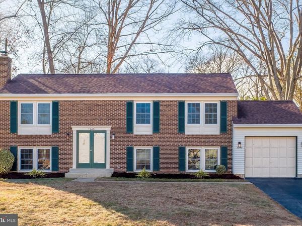 1540 POWELLS TAVERN PLACE, HERNDON, VA 20170