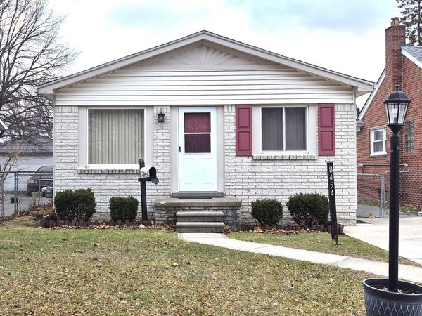 8454 Fisher Avenue, Warren, MI 48089