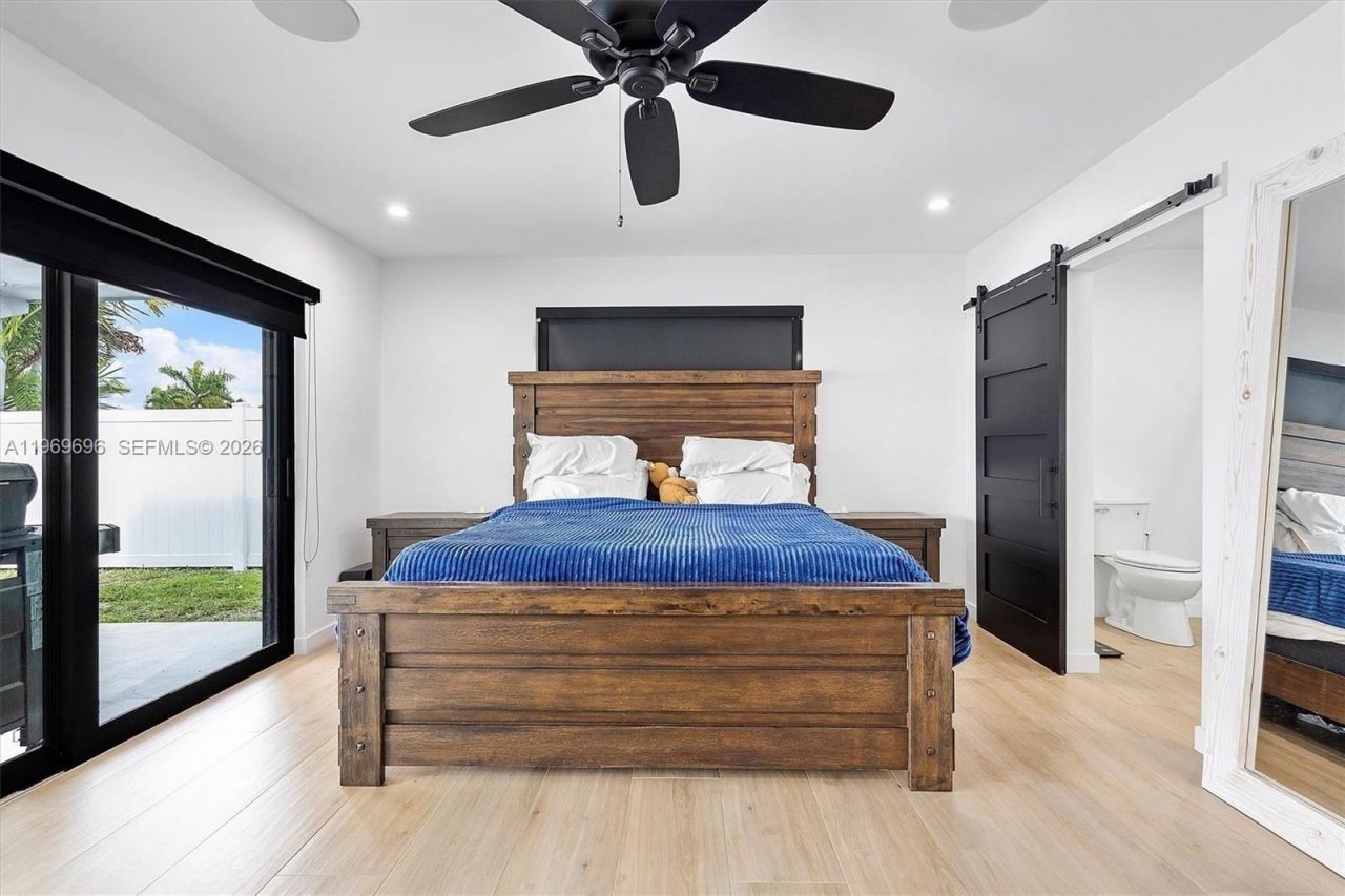 10950 NW 16th Ct, Pembroke Pines, FL 33026 Photo