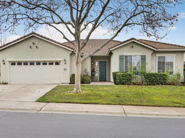 3017 Crestwood Way, Rocklin, CA 95765