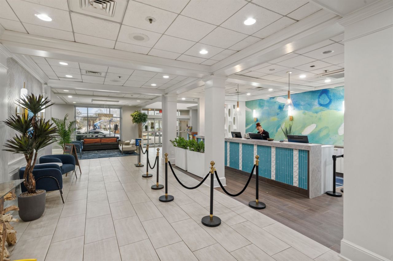 5200 N Ocean Blvd.  Photo 46