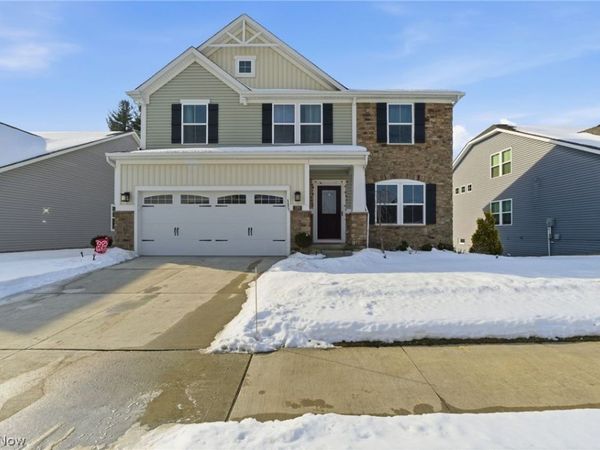 320 Lakeland Way, Aurora, OH 44202